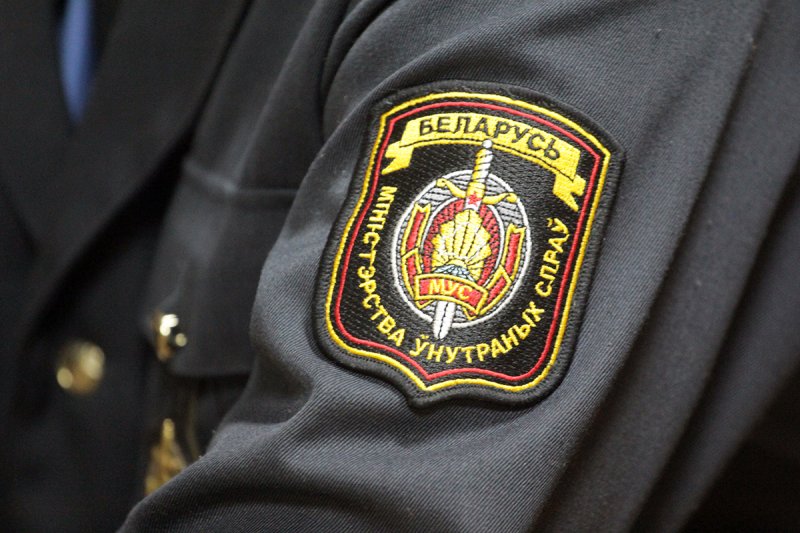 Какие моменты следует учесть при установке системы видеонаблюдения на своем участке, рассказывает участковый инспектор милиции Кореличского РОВД Артур